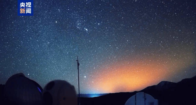 多地拍到长征十二号绚烂火箭云 夜空奇观闪耀多地